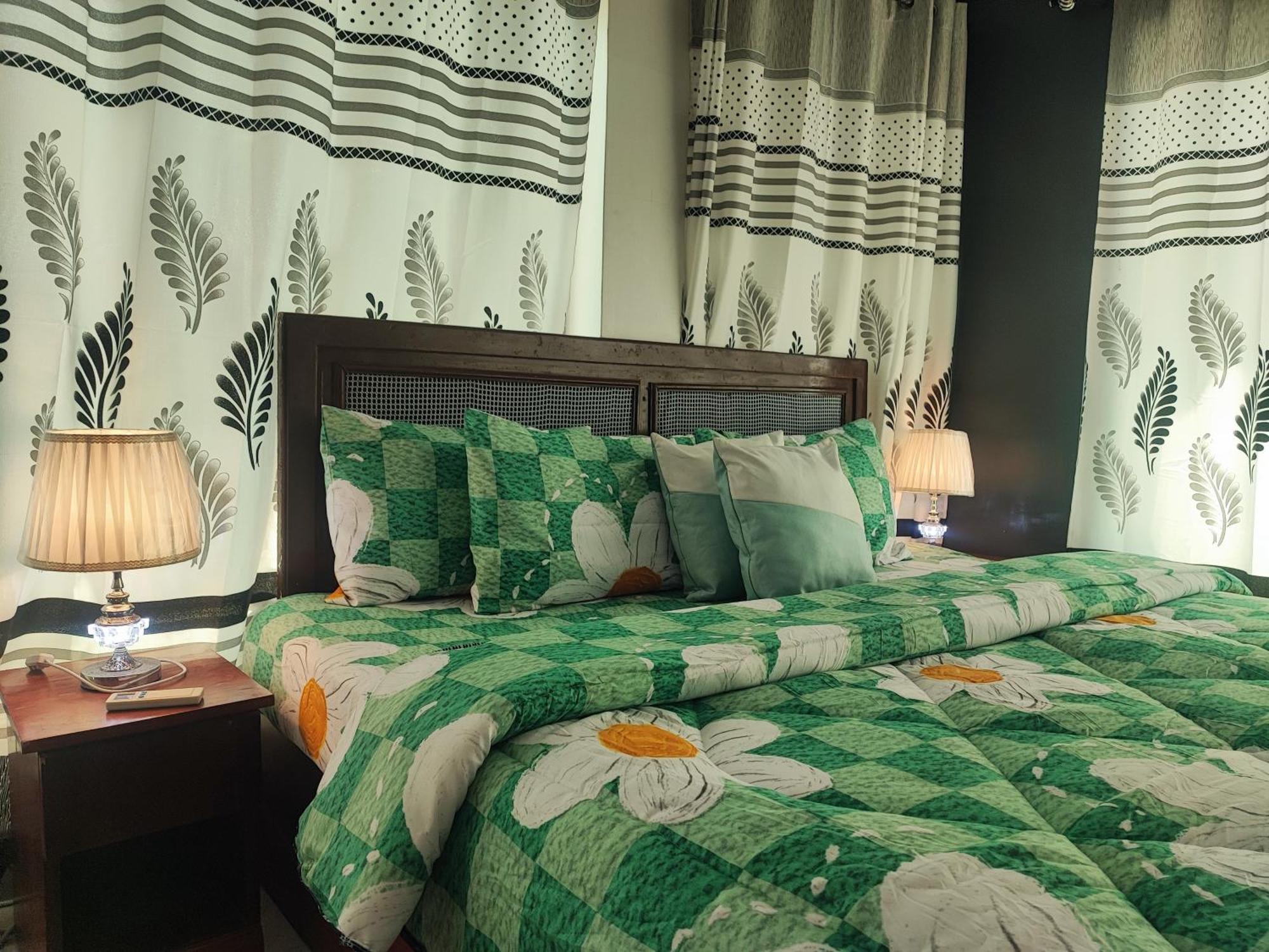 阿克拉 Ellisa Hospitality And Spa酒店 外观 照片